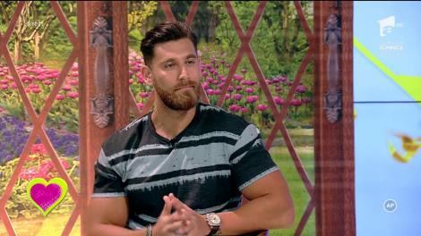 Cine ar fi zis? Robert Popescu, „vikingul” ispititor de la „2k1", merge cu metroul: Ultima experiență a fost de povestit