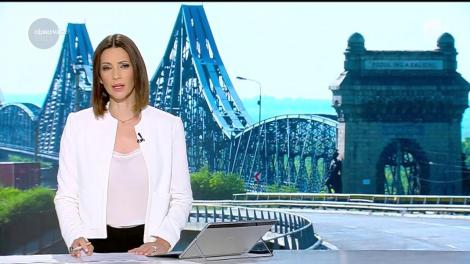 În faţa bisericii, enoriaşii au uitat de Dumnezeu şi de credinţă şi au pornit la luptă pentru pomană! „Luate-ar dracu', să te ia, că nu am luat de două ori”