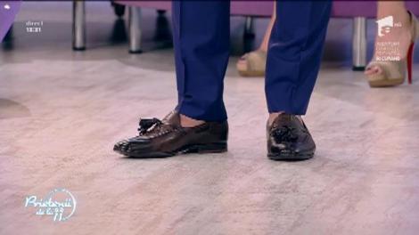 Ţinute de ceremonie pentru evenimente desfăşurate în locaţii nonconformiste