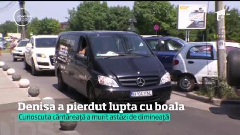 E doliu în lumea artiştilor. La 27 de ani, după luni întregi de chin şi luptă cu o boală cruntă, Denisa s-a stins. Urma să plece în Cuba