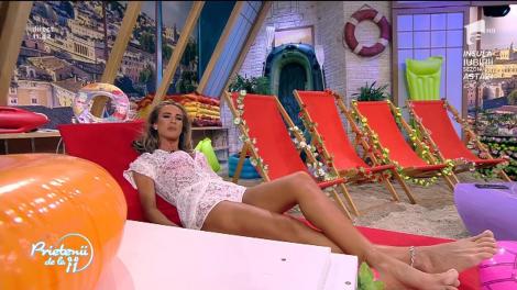 AŞA CEVA?! Diana Munteanu, incident în direct, la TV. I-a aruncat un pahar cu apă în față