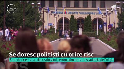 Meseria de poliţist e vânată de mii de tineri