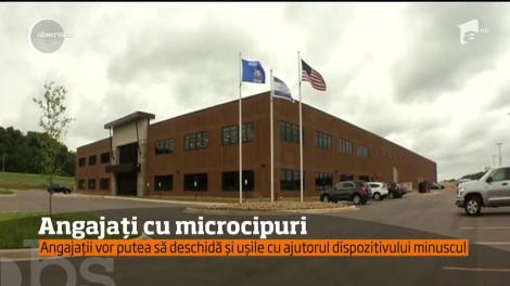Gata, a început! Semnul apocalipsei? Zeci de oameni au acceptat microciparea într-o companie americană!