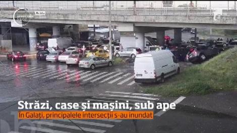 Judeţ după judeţ, în doar 24 de ore, aproape tot sud-estul ţării a ajuns sub ape