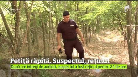 Ana Maria, fetiţa din Galaţi dată dispărută de două zile, a fost sechestrată şi ameninţată cu cuţitul de către un consătean de 42 de ani