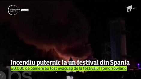 Incendiu puternic la festivalul de muzică electronică Tomorrowland.  Peste 20 de mii de oameni au fost evacuaţi