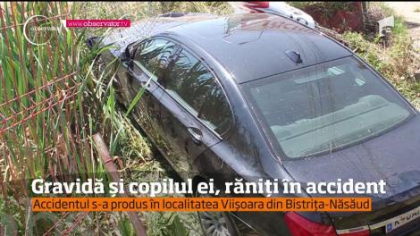 Momente dramatice pentru o tânără însărcinată şi copilul ei de un an şi jumătate!