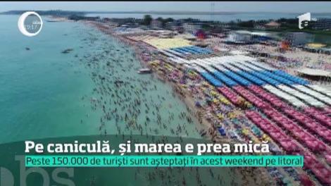 Plajele din România sunt prea mici! Turiștii stau umăr la umăr pe litoral
