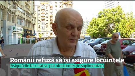 Furtunile din această vară au distrus sute de case. Şi foarte puţini oameni îşi vor recupera banii pierduţi. Asta pentru că nu au asigurări încheiate pentru locuinţe