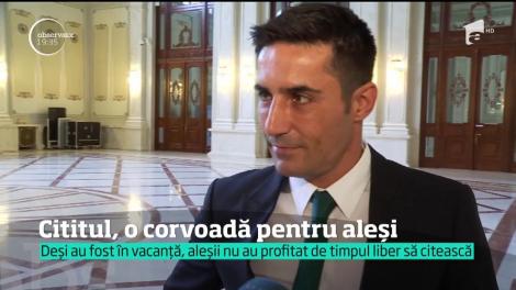 Cititul, o corvoadă pentru politicieni