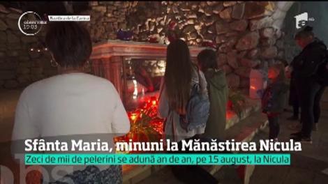 Peste 40 de mii de pelerini Mănăstirea Nicula. Înainte de intervenţia divină, însă, au intervenit medicii!