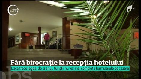 Turiştii nu vor mai completa fişe de cazare, ci vor fi înregistraţi electronic, dacă va intra în vigoare un nou proiect de lege