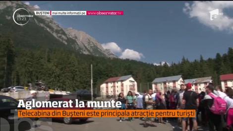 Turiştii au luat cu asalt Valea Prahovei