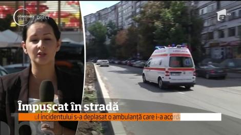 Incident şocant, în plină zi, pe o stradă din Galaţi! Un tânăr de 17 ani a ajuns la spital, împuşcat cu un pistol cu bile