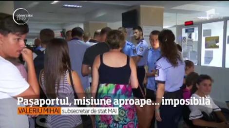 Haosul continuăla Paşapoarte. Nu doar în Pipera ci şi în sediul din Piaţa Amzei
