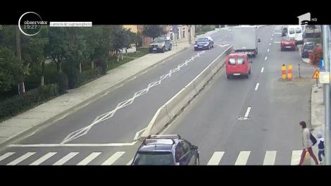 În unele locuri, separatoarele de sens sunt un pericol. Sunt montate atât de greșit încât moartea pândeşte la tot pasul!