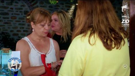 Nea Mărin, învins de Adriana Trandafir într-un concurs de băut tispouro, la ”Aventură cu 4 stele”