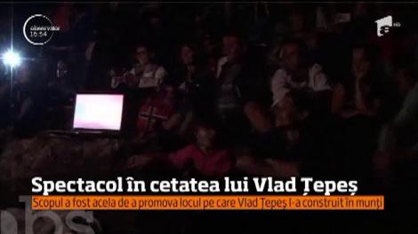 Spectacol în cetatea lui Vlad Ţepeş din Argeş