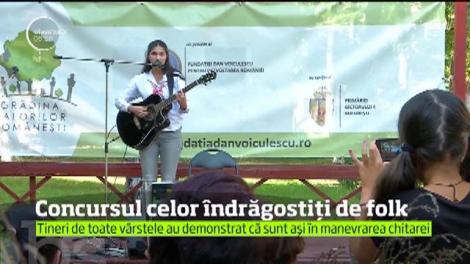 Concurs de muzică folk pe scena din Grădina Valorilor Româneşti