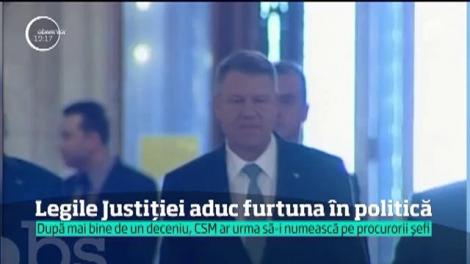Legile Justiţiei aduc furtuna în politică
