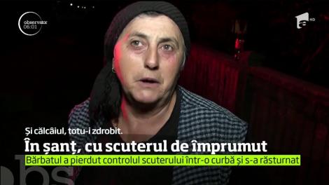 Un bărbat din Dej a trecut razant pe lângă moarte, după ce scuterul pe care se afla a derapt pe şosea şi s-a zdrobit într-un şanţ de beton