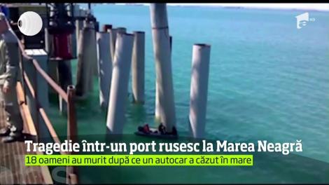 Cel puţin 18 oameni au murit, într-un port din sudul Rusiei, după ce autocarul care-i transporta a căzut în mare