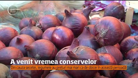 Zarvă în pieţe. A venit vremea conservelor