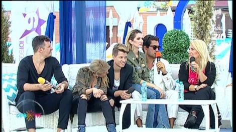 Despre măști și vedete. ”În funcție de personaj, soțul îi spunea - Vino acasă așa. Așa te doresc!”