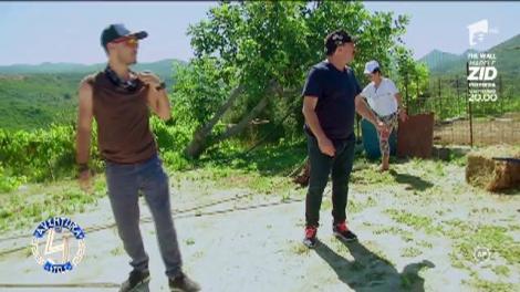 Viaţa la fermă. Anca Dinicu a trecut la coadata... caprei!