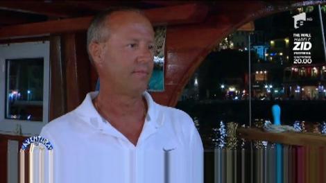 Show total! Angie Cobuț, Romică Țociu și Șerban Copoț, puși să spele puntea unei ambarcațiuni