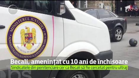 Gigi Becali este ameninţat cu 10 ani de închisoare