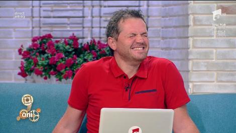 Răzvan Simion, cu piciorul în ghips și pus pe glume: ”Nu e bine să mănânci prune când ești țintuit la pat”