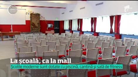 La şcoală, că la mall