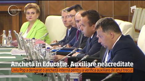 E mare anchetă la Ministerul Educaţiei. Auxiliarele din care au învăţat elevii de clasa a patra au fost neacreditate