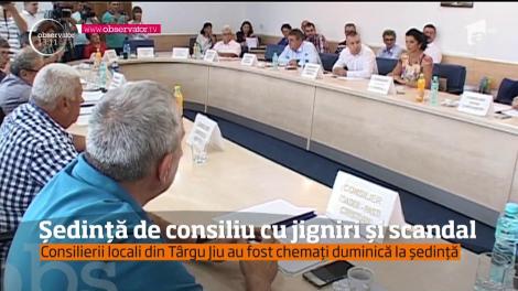 Şedinţă de consiliu cu scandal şi jigniri la Târgu Jiu!