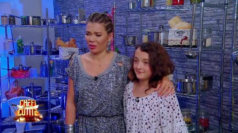 Alexandra i-a dat gata pe chefi cu o rețetă spectaculoasă! „Maaamă, câta papanașul, e cât roata de la tractor”