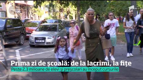 De la lacrimi, la fițe, în prima zi de școală! Peste 2,3 milioane de elevi și preșcolari au început cursurile