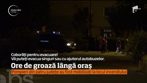 Incendiul de la fabrica de uleiuri esenţiale de la periferia oraşului Orăştie a fost stins după 20 de ore