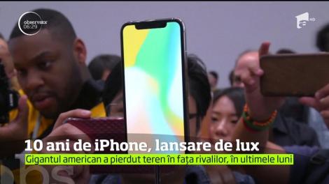 Marea aşteptare a luat sfârşit! iPhone 10 a fost lansat şi are cel mai piperat preţ de până acum