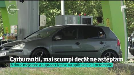 Combustibilii se scumpesc cu mai mult decât au spus guvernanţii. Urmează creșteri de prețuri în lanţ