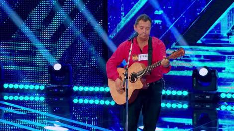 Dedicație pentru soție. Romulus Țîrdea cantă din suflet o compoziție proprie pe secena X Factor
