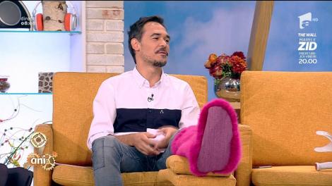 Hahaa! Cele mai tari glume care circulă pe Internet, după lansarea iPhone 8: "Abia mi se închisese rana de la primul transplant de rinichi"