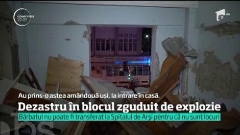 Un bărbat grav rănit în explozia care a distrus un bloc din Botoşani nu are loc în niciun spital din Capitală!