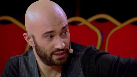 Dar pe cine avem noi aici? Lui Bendeac i-a trecut prin minte o idee strălucită: Să vină la casting în calitate de... concurent! 