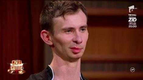 Alexander are clar vorbele la el și i-a făcut pe chefi să r&acirc;dă copios! &bdquo;Se mărită roaba lui Dumnezeu scoica și cu robul lui Dumnezeu crevetele&rdquo;