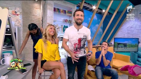 Dani i-a furat lenjeria intimă a lui Răzvan!: ”Te rog eu, din suflet, nu-mi mai purta chiloții! Mâine-poimâine o să te plângi că te strâng cei ai Flaviei”