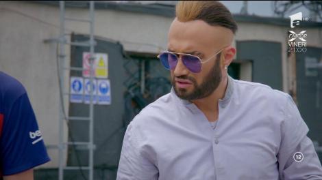 Malone, ajutat de o profesoară sexy să-şi amintească subiectele de la examenul de istorie: "Opaaa, uite și Marea Unireee"