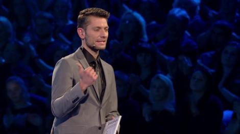 Dana și Rene, pariază totul pe prietenia lor, în această seară! Sunt hotărâte să meargă până în pânzele albe, pentru a ajunge la Polul Nord, alături de fetițele lor