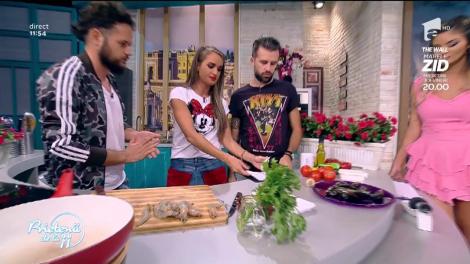 Alex Ceaușu găteşte "Midia Saganaki"