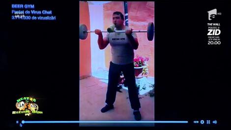 Smiley News! Cum fac rușii sală